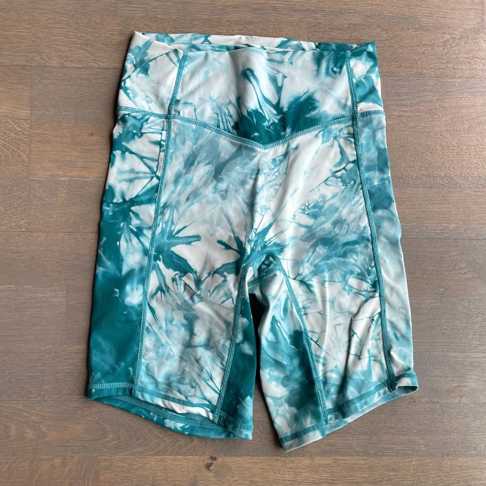 Balance Athletica • Oasis Shorts